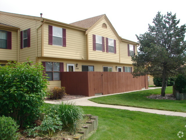 Building Photo - 1364 Firefly Cir Rental