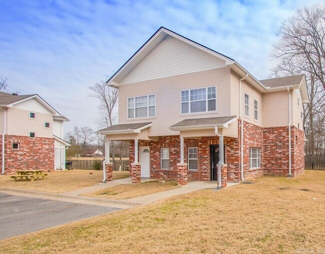 Photo - 1217 Sadie Dr