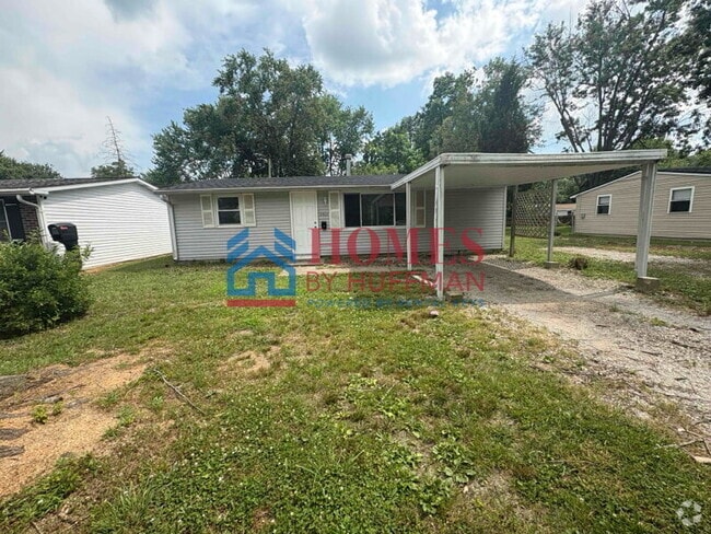 Building Photo - Three Bedroom House | Move in Ready