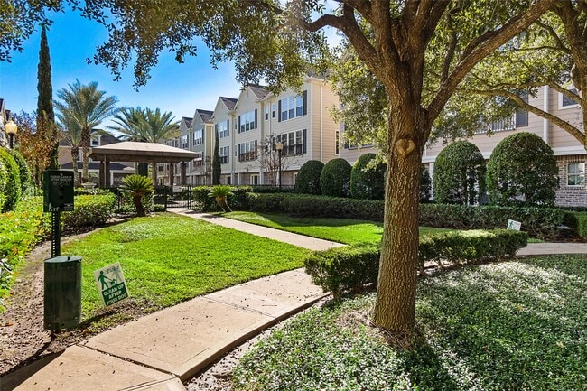 Building Photo - 3001 Murworth Dr Unit 702 Rental