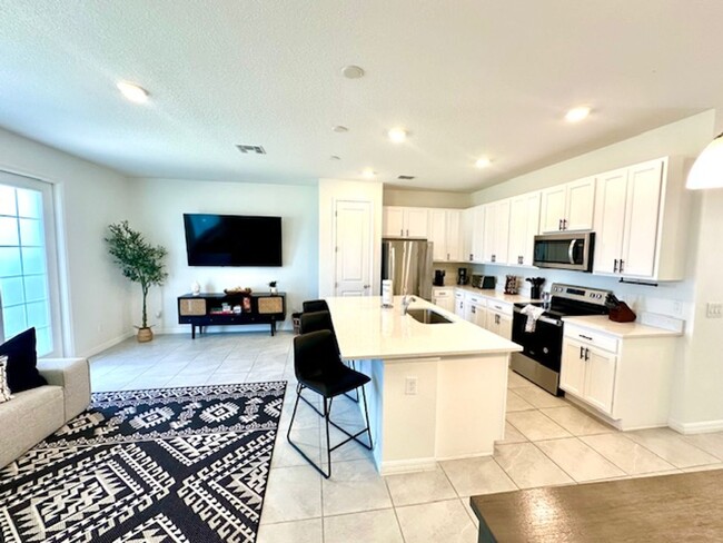 Townhome for rent with garage in Champions... - Townhome for rent with garage in Champions...