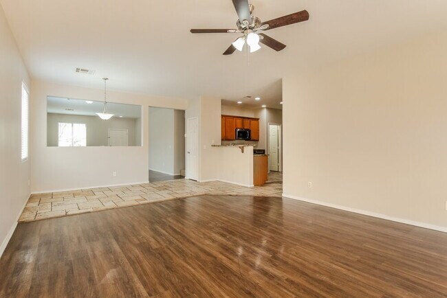 Photo - 6829 S 68th Ln