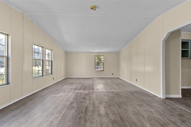 Building Photo - 177 County Rd 2803