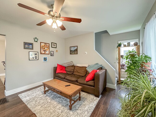 Photo - 662 Southwood Ave