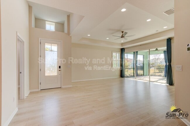 Photo - 301 Low Tide Ln