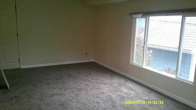 Photo - 2056 NW Van Buren Ave Unit 186-05 02