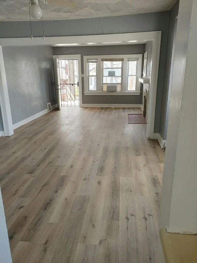 Photo - 5401 Highland Ave