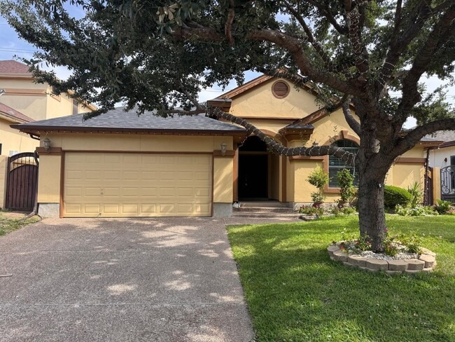 Photo - 705 Puig Dr