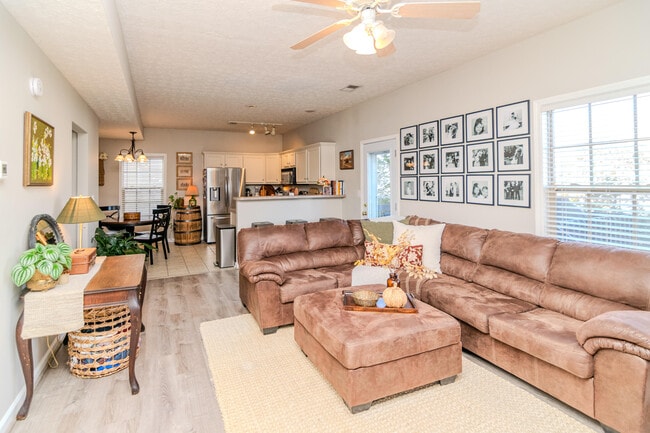 Photo - 3041 Sewanee Ln