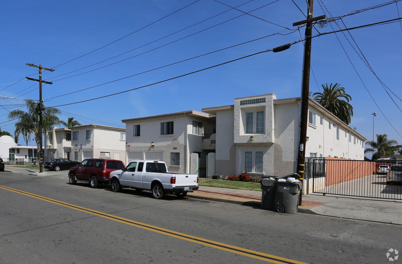 Photo - La Corona Apartments