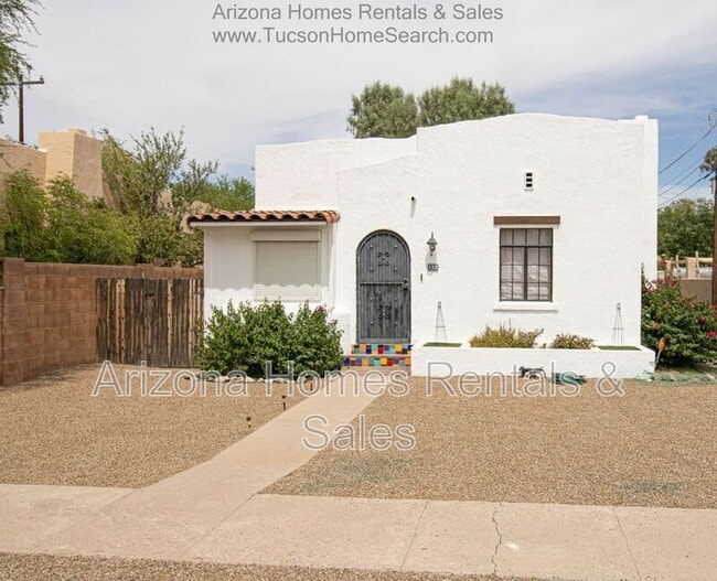 Photo - 122 N Martin Ave House