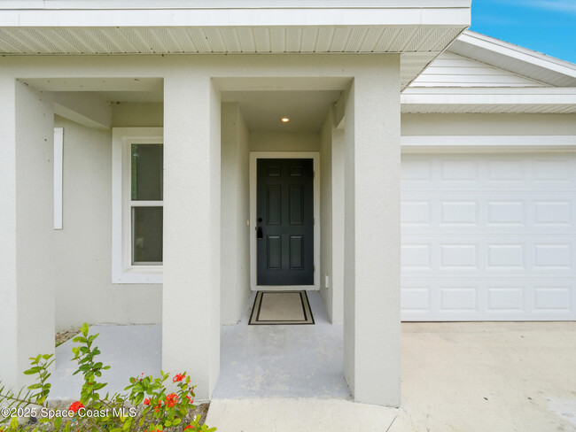 Photo - 1332 Giddings St