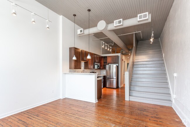 Fairbanks Apartments - Fairbanks Apartments