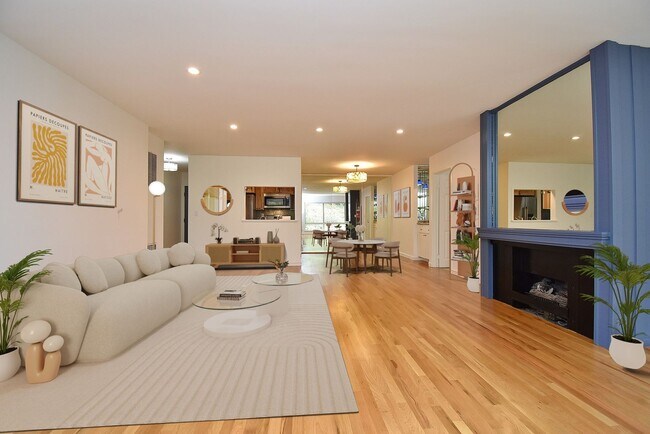 Photo - Spacious 2 BR/2 BA in Desirable Diamond He... Unit 205C