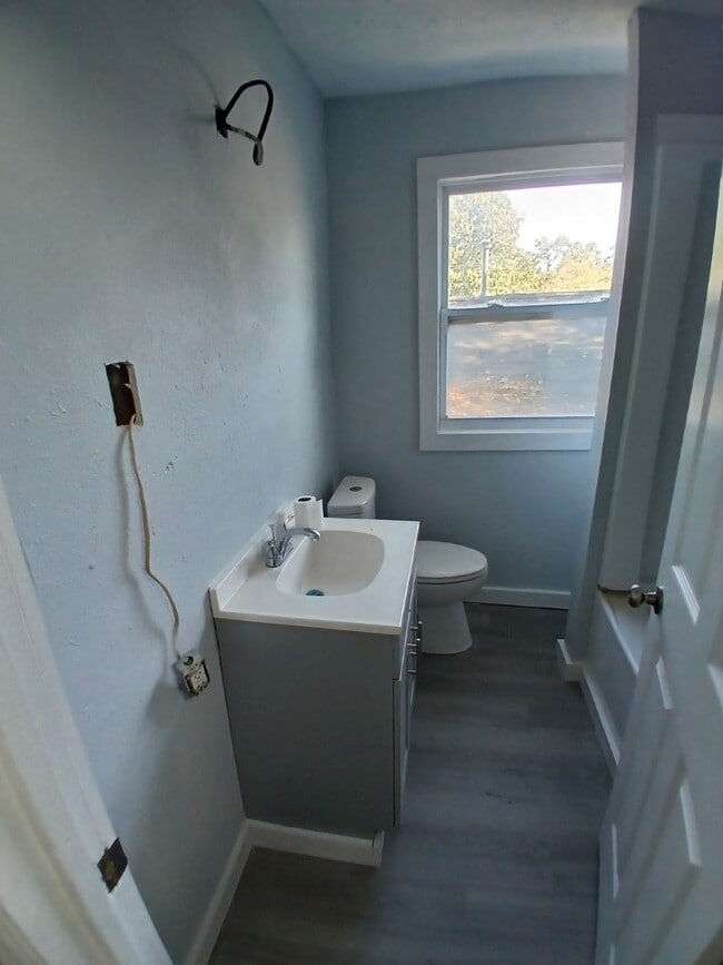 Photo - 1613 Jackson Ave
