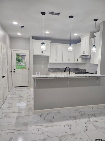 Photo - 1399 W 2nd St