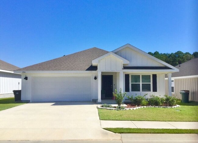 Building Photo - 8366 Burch Ct