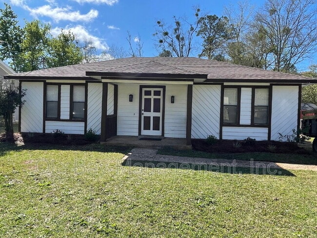Building Photo - 4127 Springdale Rd
