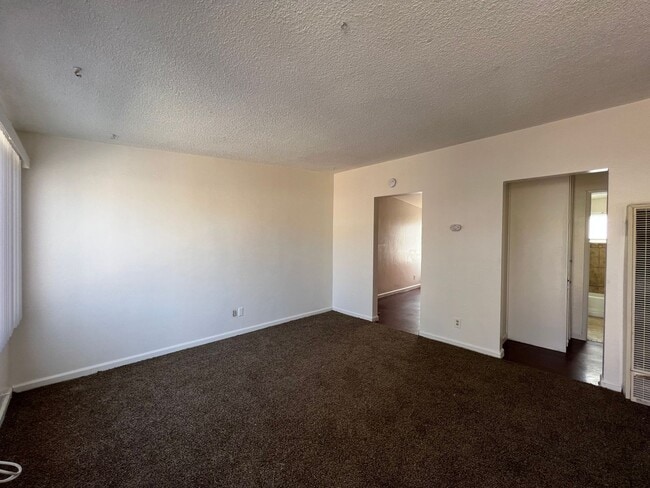 608 E Fredricks St Unit A