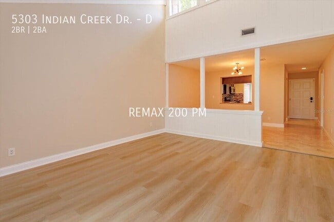 Photo - 5303 Indian Creek Dr