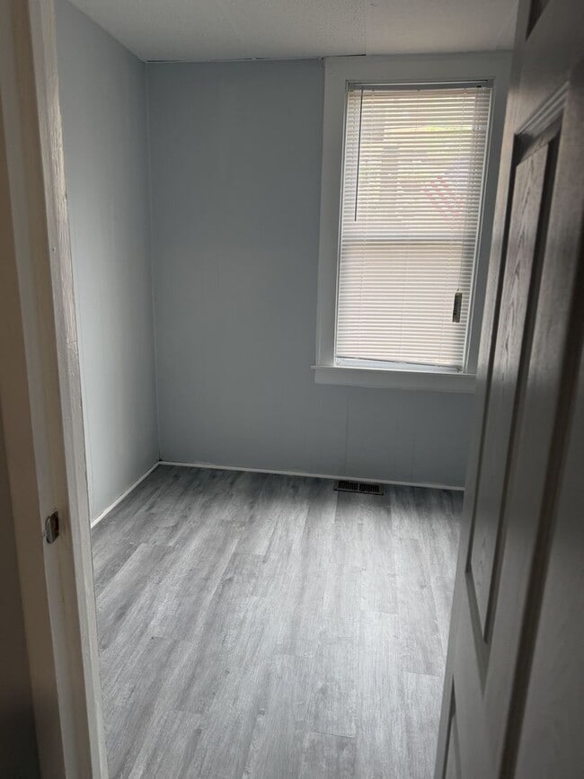 Photo - 8531 S Burley Ave Unit 8531 S Burley Ave 1R
