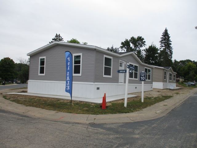 Building Photo - 7255 126th St W