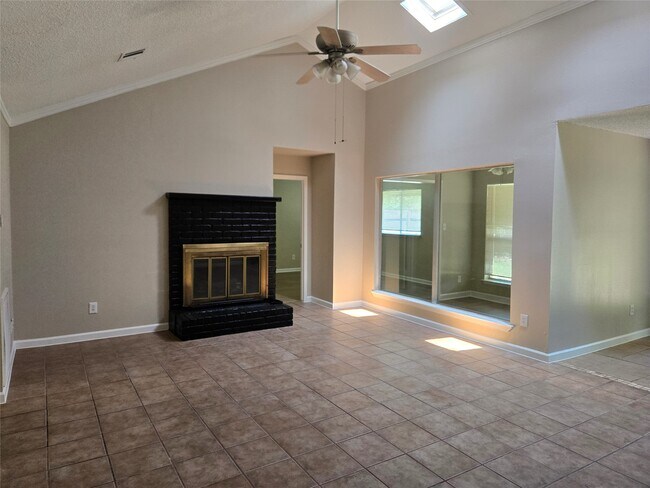 Photo - 2515 Maple Tree Ct