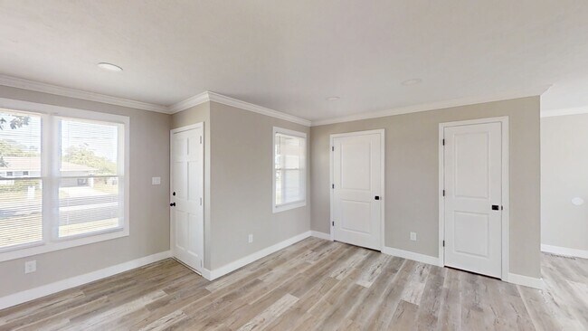 Photo - 1022 Oakdale Rd