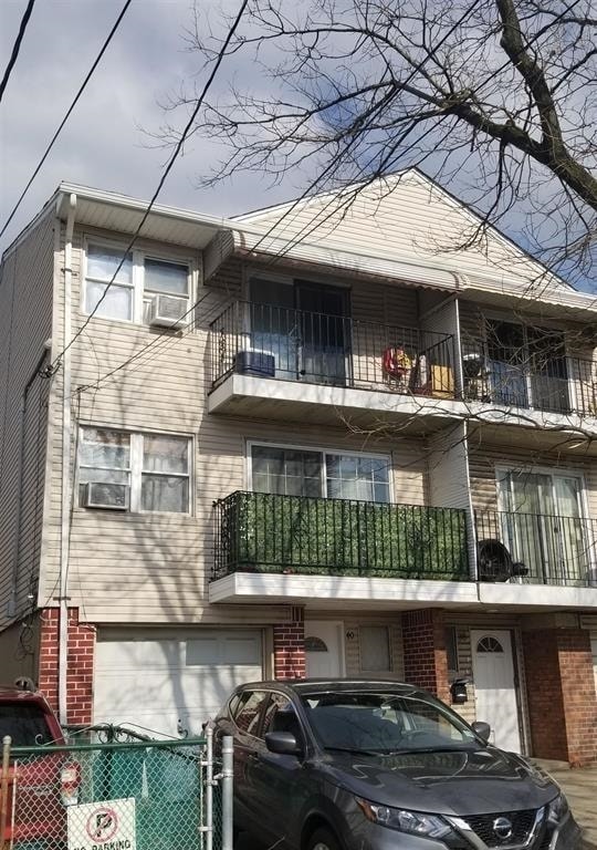 Photo - 40 Fisk St