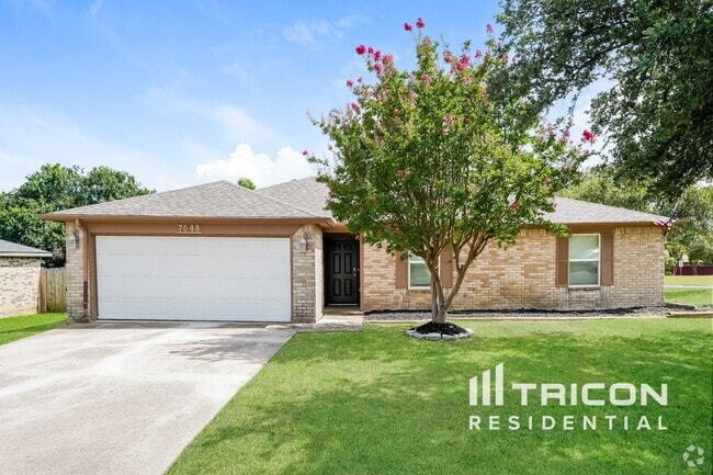 Building Photo - 7048 Green Ridge Trail Rental