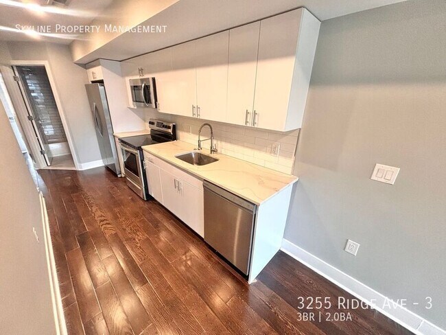 Photo - 3255 Ridge Ave Unit 3