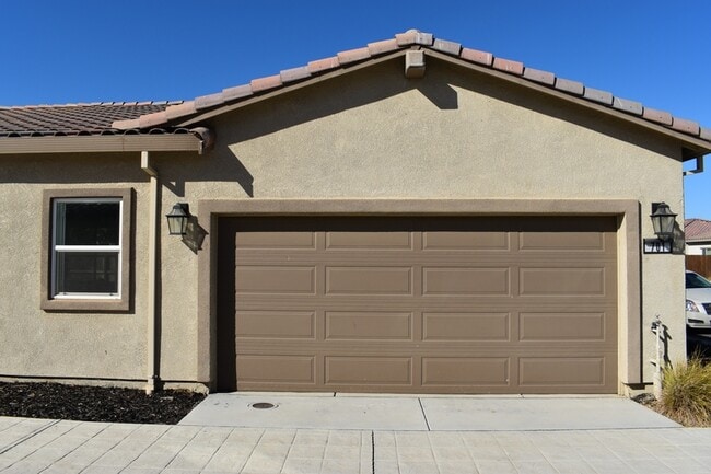 Photo - 701 Betten St