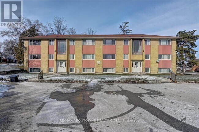 Photo - 280 Sydney St S Unité B5