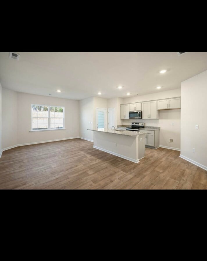 Photo - 2311 Lily Dr