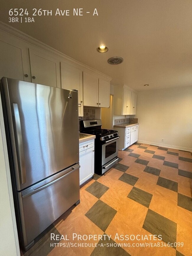 6524 26th Ave NE Unit A