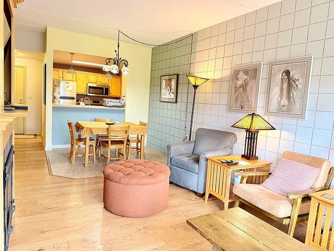 Photo - 400 N Richmond St Unit 210