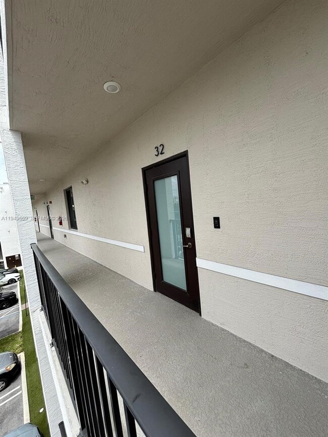 Photo - 4636 NW 84th Ave Unit 32