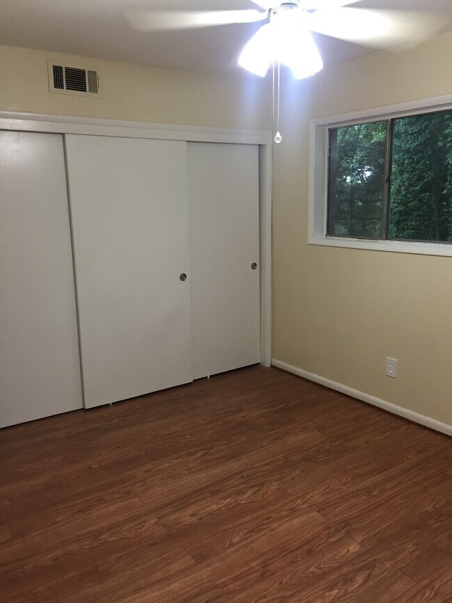 Bedroom #1 - 4319 Americana Dr Unit 103