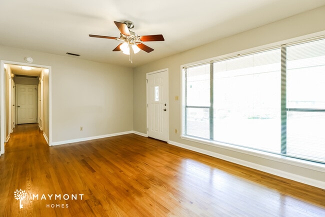 Photo - 2731 Ranchwood Dr