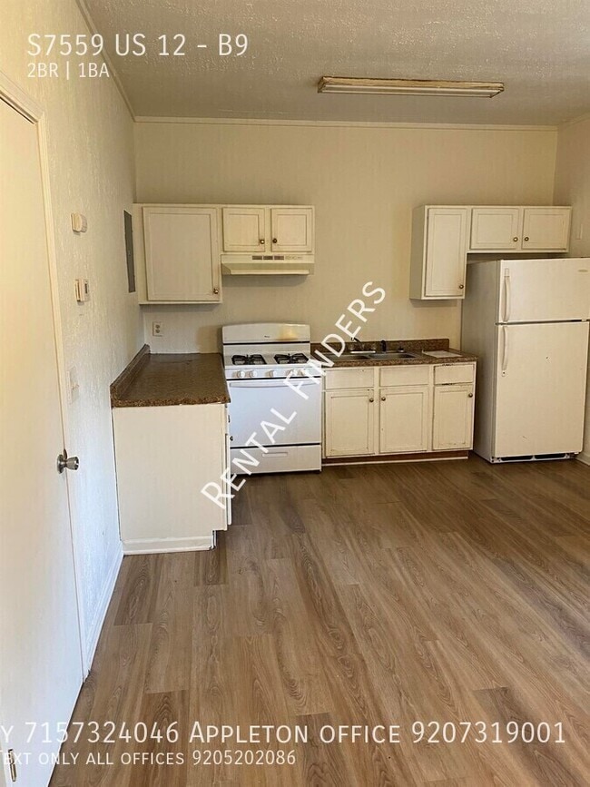 Building Photo - S7559 US-12 Unit B9