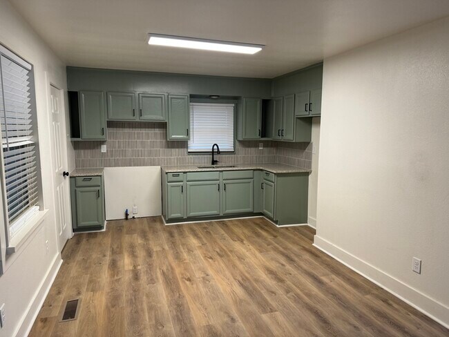 Photo - Updated 3 bedroom 1 bath home near UAMS