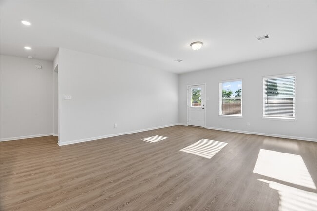 Photo - 2615 Ryon Falls Dr