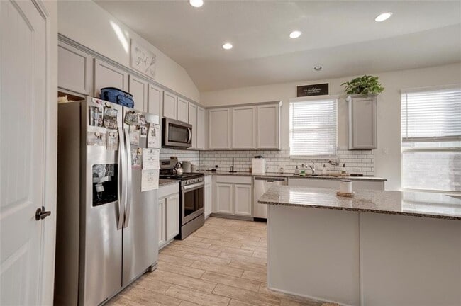 Photo - 401 Duroc Dr