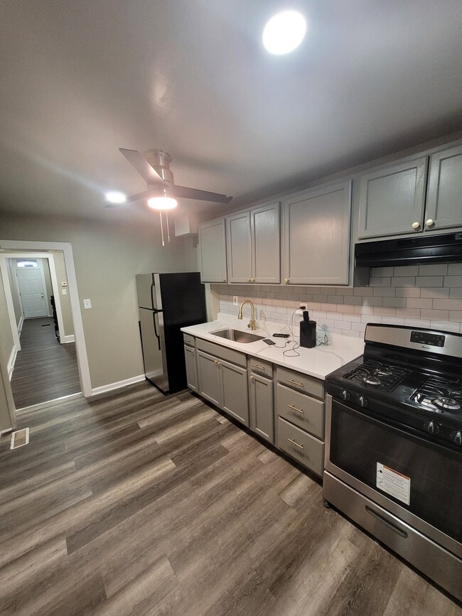 Photo - 1404 Aisquith St