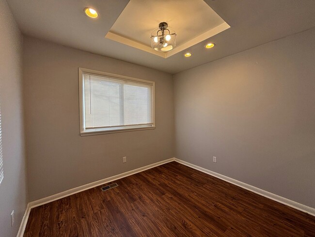 Photo - 11265 Essex Ave