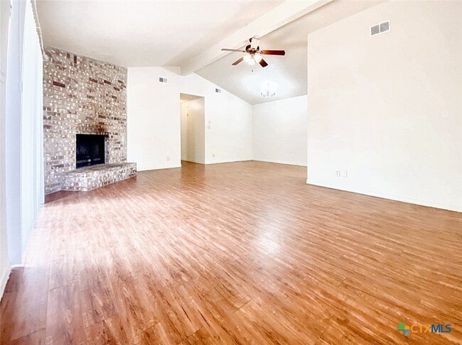 Photo - 109 Hughson Dr