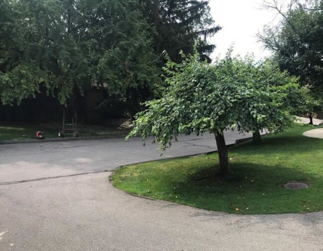 Photo - 1885 Chipping Way