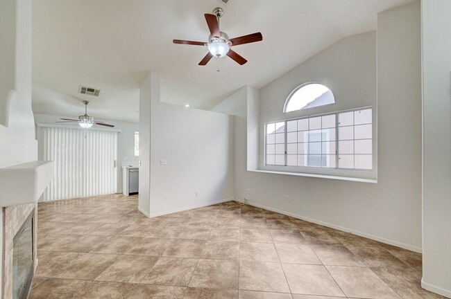 Photo - 1813 Lyell Canyon Ln