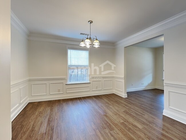 Photo - 2301 Payton Dr