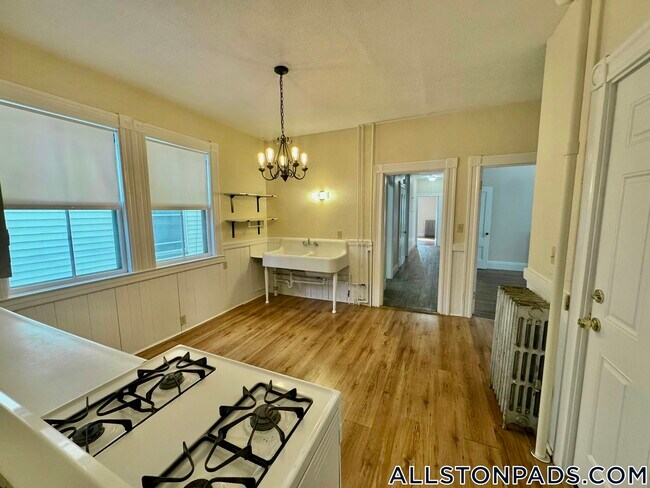 Photo - 78 Aldie St Unit 1